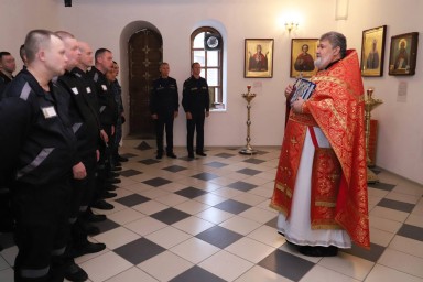 Митрополит Ярославский и Ростовский Вадим впервые посетил следственный изолятор №1