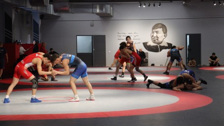 Борцы сборной Якутии провели открытую тренировку перед турниром Коркина