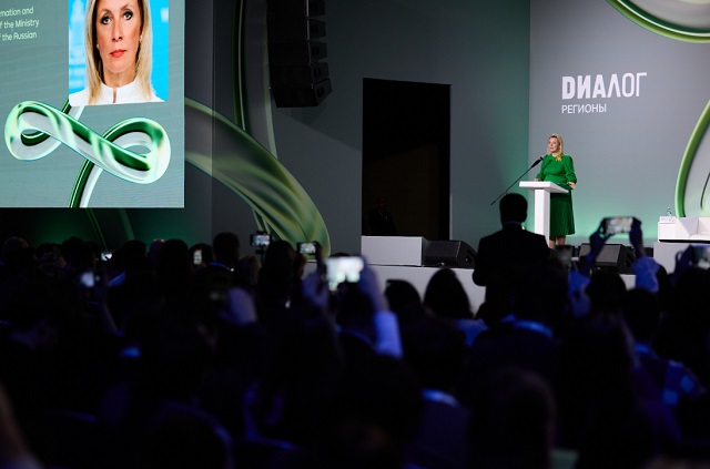 Попадается каждый шестой: на «Диалоге о фейках 3.0» обсудили борьбу с кибермошенничеством Попадается каждый шестой: на «Диалоге о фейках 3.0» обсудили борьбу с кибермошенничеством