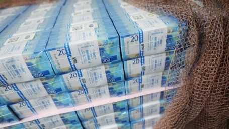 В России в майские выходные появилось 16 новых миллионеров