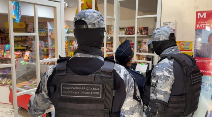 У кировчанина отобрали помещение, в котором он хранил и продавал «паленый» алкоголь