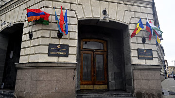 Консультации по совершенствованию деятельности СНГ прошли в Минске