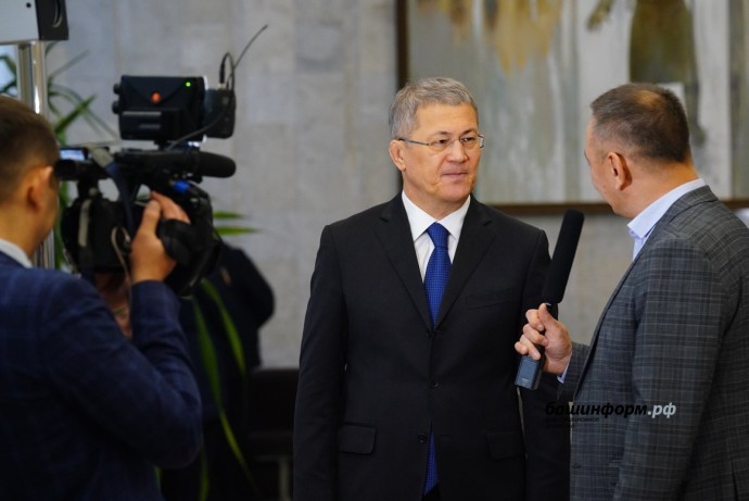 Политолог рассказал о заказчиках фейков в отношении главы Башкирии Политолог рассказал о заказчиках фейков в отношении главы Башкирии