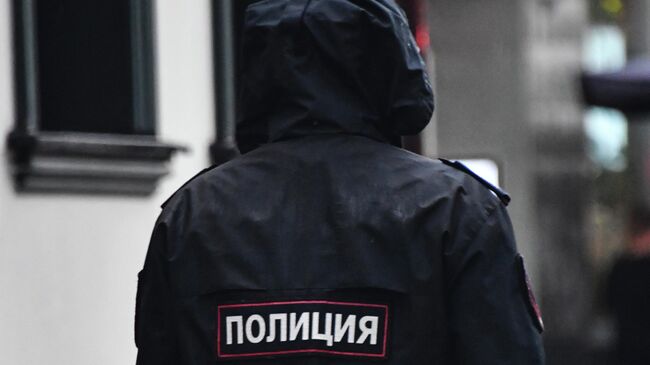 В Петербурге задержали мужчину, повздорившего с медиками скорой помощи В Петербурге задержали мужчину, повздорившего с медиками скорой помощи