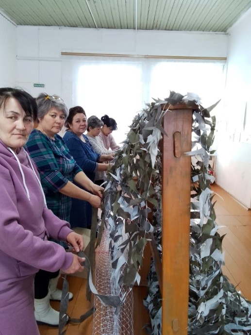 В Башкирии учительница организовала движение волонтеров для помощи СВО