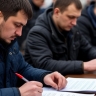 Без гражданства, паспорта и диплома. Семья россиян из-за мигрантов зависла между небом и землей?