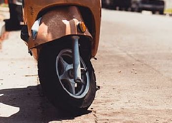 В аварии в Моховой Пади пострадал водитель мопеда В аварии в Моховой Пади пострадал водитель мопеда