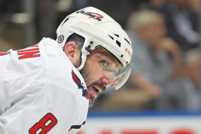 Овечкин забросил 978-ю шайбу в НХЛ с учётом плей-офф. До рекорда Гретцки - 38 голов Овечкин забросил 978-ю шайбу в НХЛ с учётом плей-офф. До рекорда Гретцки - 38 голов