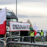 В Польше перевозчики возобновили блокаду на украинской границе