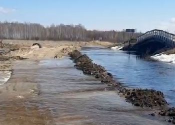 Вода вышла на дорогу еще в одном районе Приамурья