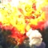 Невероятной силы взрыв, высоко подбросивший башню Т-72 ВСУ, показали на видео