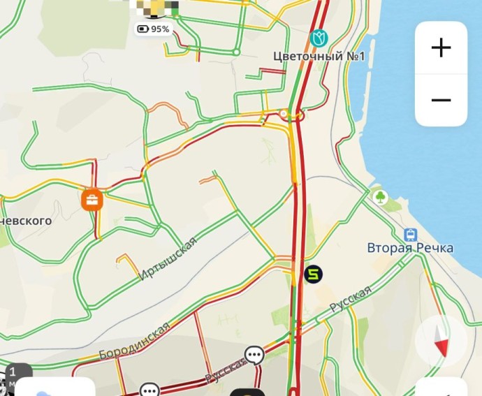 Школьные линейки парализовали движение во Владивостоке