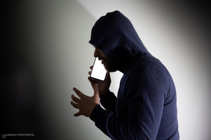 Мошенники заставили школьника из Сортавалы отправить более 23 тысяч долларов в Ленинградскую область Мошенники заставили школьника из Сортавалы отправить более 23 тысяч долларов в Ленинградскую область