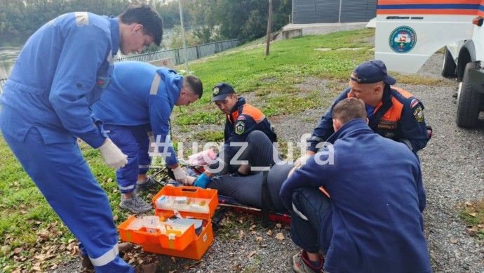 Спешила на паром: в Уфе с пенсионеркой приключилось несчастье
