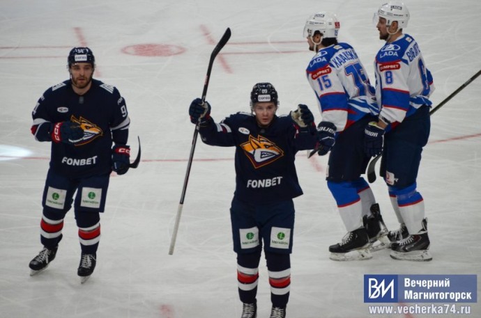 Андрей Разин прокомментировал игру обменянного из "Металлурга" хоккеиста