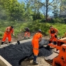 Новый асфальт во дворах: во Владивостоке ремонтируют дорогу по улице Шошина