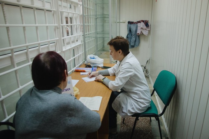 В 2025 году средняя зарплата пензенских врачей превысила 100 тысяч рублей