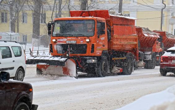 В Курской области для уборки снега задействовали более 500 единиц техники