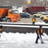 В Москве усилены меры по устранению последствий сильного снегопада