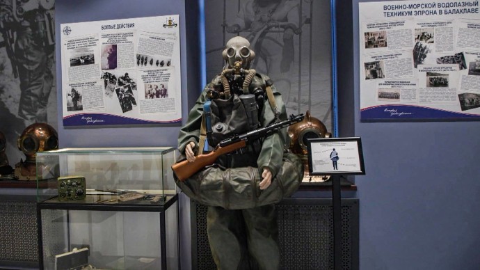 В Кронштадте открылась выставка, на которой впервые подробно рассказали о роте особого назначения на Балтике В Кронштадте открылась выставка, на которой впервые подробно рассказали о роте особого назначения на Балтике
