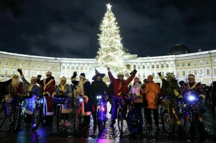 Что делать в новогодние праздники в Петербурге Что делать в новогодние праздники в Петербурге