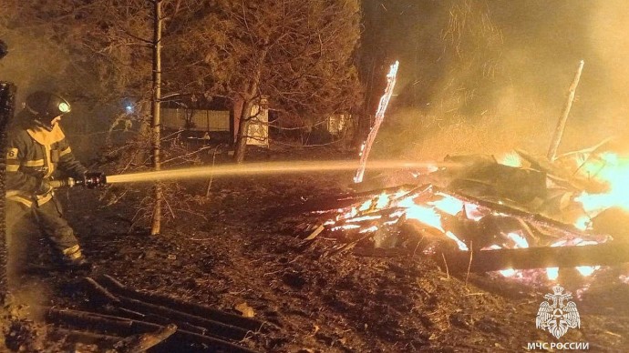Три пожара в неэксплуатируемых сооружениях произошло в Тульской области за сутки