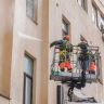 В Москве проводят масштабные работы по промывке фасадов зданий