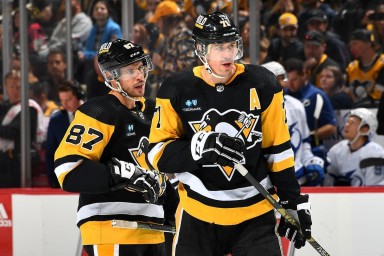 Евгений Малкин вернулся в лидеры гонки бомбардиров НХЛ