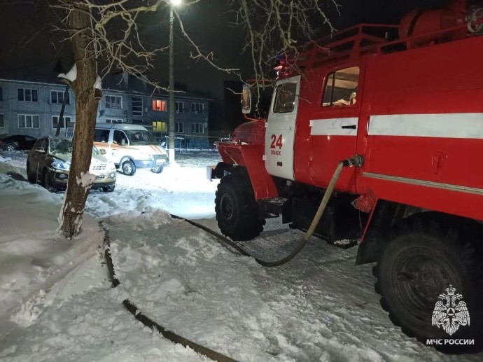 Пожар в поселке Молочные Дворы унес жизнь мужчины