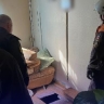 Благовещенец спрятался от приставов в подполье