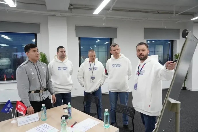 Молодежное правительство Якутии провело сессию для участников программы «Муравьёв-Амурский»