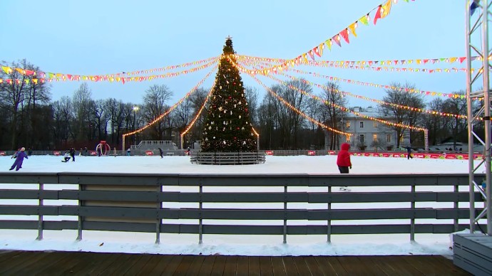 В январе 2026 года в Петербурге начнут работу более 160 катков и 56 лыжных трасс В январе 2026 года в Петербурге начнут работу более 160 катков и 56 лыжных трасс