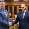 Марат Хуснуллин провел встречу с губернатором Калининградской области Алексеем Беспрозванных