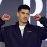 Бивол разгромил Айферта и сохранил пояса IBF, WBA и The Ring в полутяжёлом весе