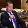 Медведев: Европейские собачки должны помнить, кто сокрушил нацистскую Германию