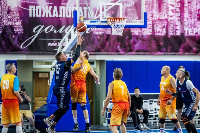 Москвичей приглашают на бесплатные занятия по баскетболу и волейболу Москвичей приглашают на бесплатные занятия по баскетболу и волейболу