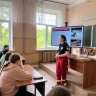 Курские школьники проходят обучение по минной безопасности с помощью Красного Креста