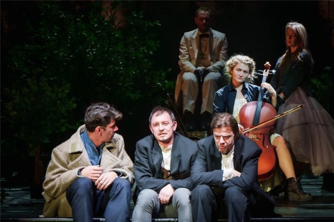 "Красный факел" – "Дядя Ваня" – тоска по несбывшемуся