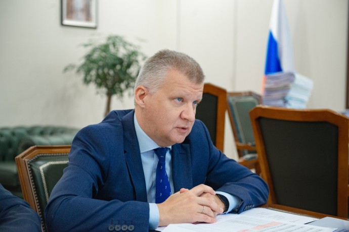 Андрей Николаев обсудил с губернатором Ульяновской области вопросы модернизации школ в регионе