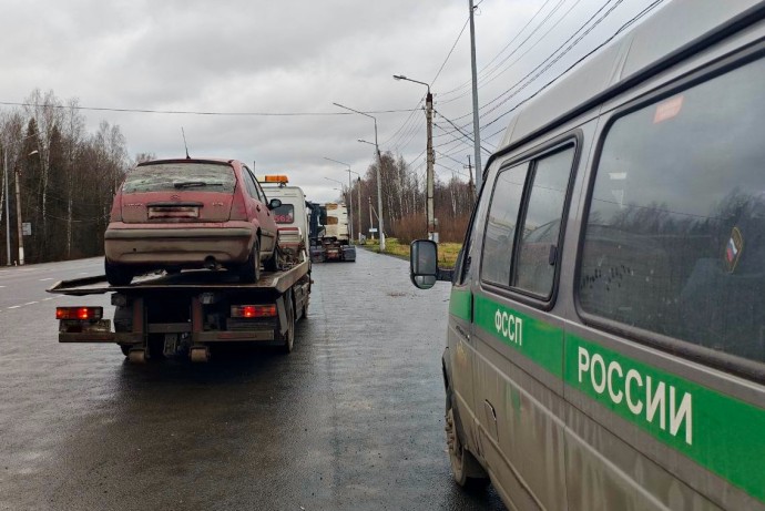«Дорожный пристав» выявил в потоке машин транспортное средство должника