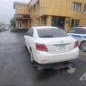 Неизвестный водитель врезался в припаркованную Toyota Allion в Южно-Сахалинске: поиск очевидцев