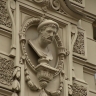 «Реставрация – кропотливый труд»: как в Петербурге работают мастерские, где воссоздают элементы декора исторических зданий...
