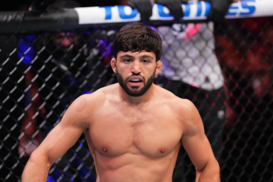 Царукян высказался о ничьей в схватке по правилам грэпплинга с Шарой Буллетом