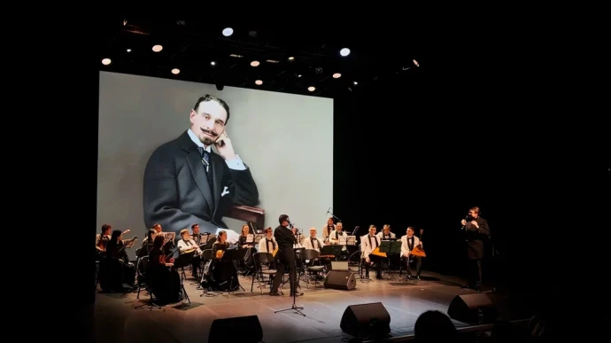 Участниками Всероссийского юношеского оркестра национальных инструментов народов России стали более 150 человек Участниками Всероссийского юношеского оркестра национальных инструментов народов России стали более 150 человек