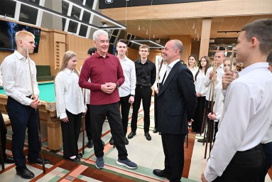 Собянин открыл Дом русского бильярда в историческом клубе фабрики «Свобода»