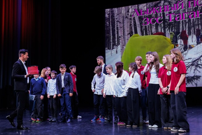 Юных москвичей наградили за достижения в сфере спортивного туризма Юных москвичей наградили за достижения в сфере спортивного туризма