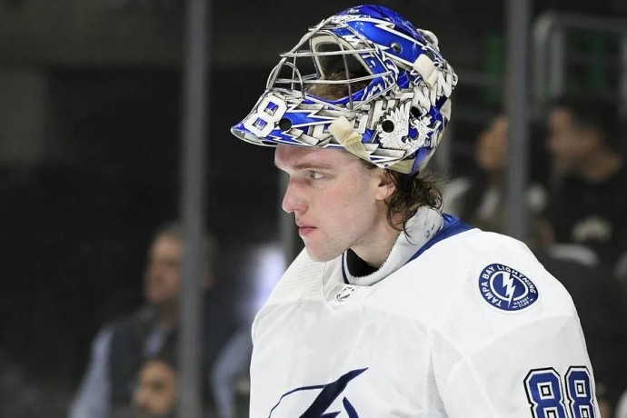 Василевский признан первой звездой матча "Питтсбург" — "Тампа"