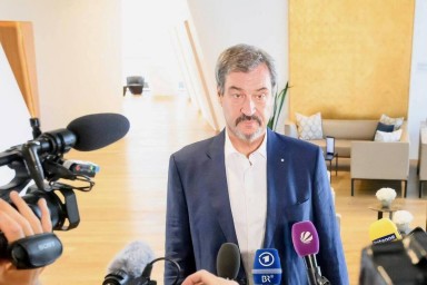 Германия — Бюджет без прикрытий: как Зёдер режет миллиарды