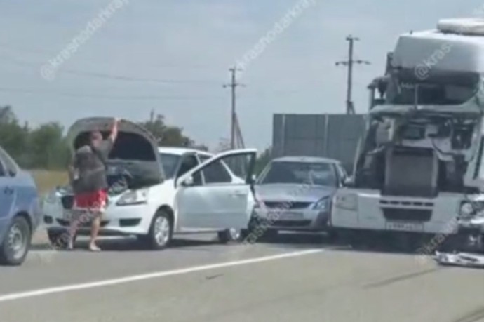 В Белореченском районе произошло массовое ДТП