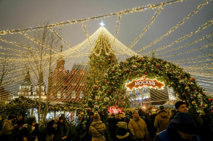 Сочи и Москва: главные точки притяжения россиян на Новый год Сочи и Москва: главные точки притяжения россиян на Новый год